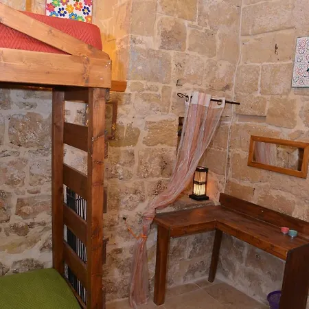 Vittoria Living 3*