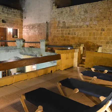 Vittoria Living 3* Victoria